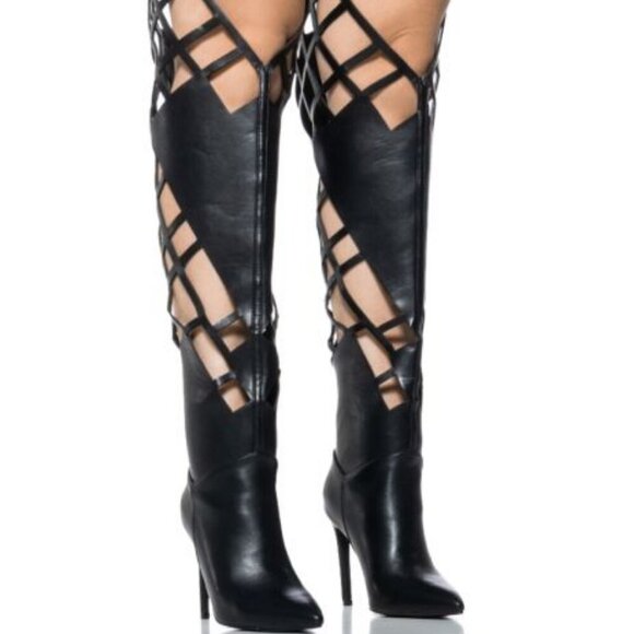 AZALEA WANG " CARVED DREAMS "  BLACK CUT OUT BOOT ( BRAND NEW !!!!!!!!!!!!!!!!! - Picture 1 of 6